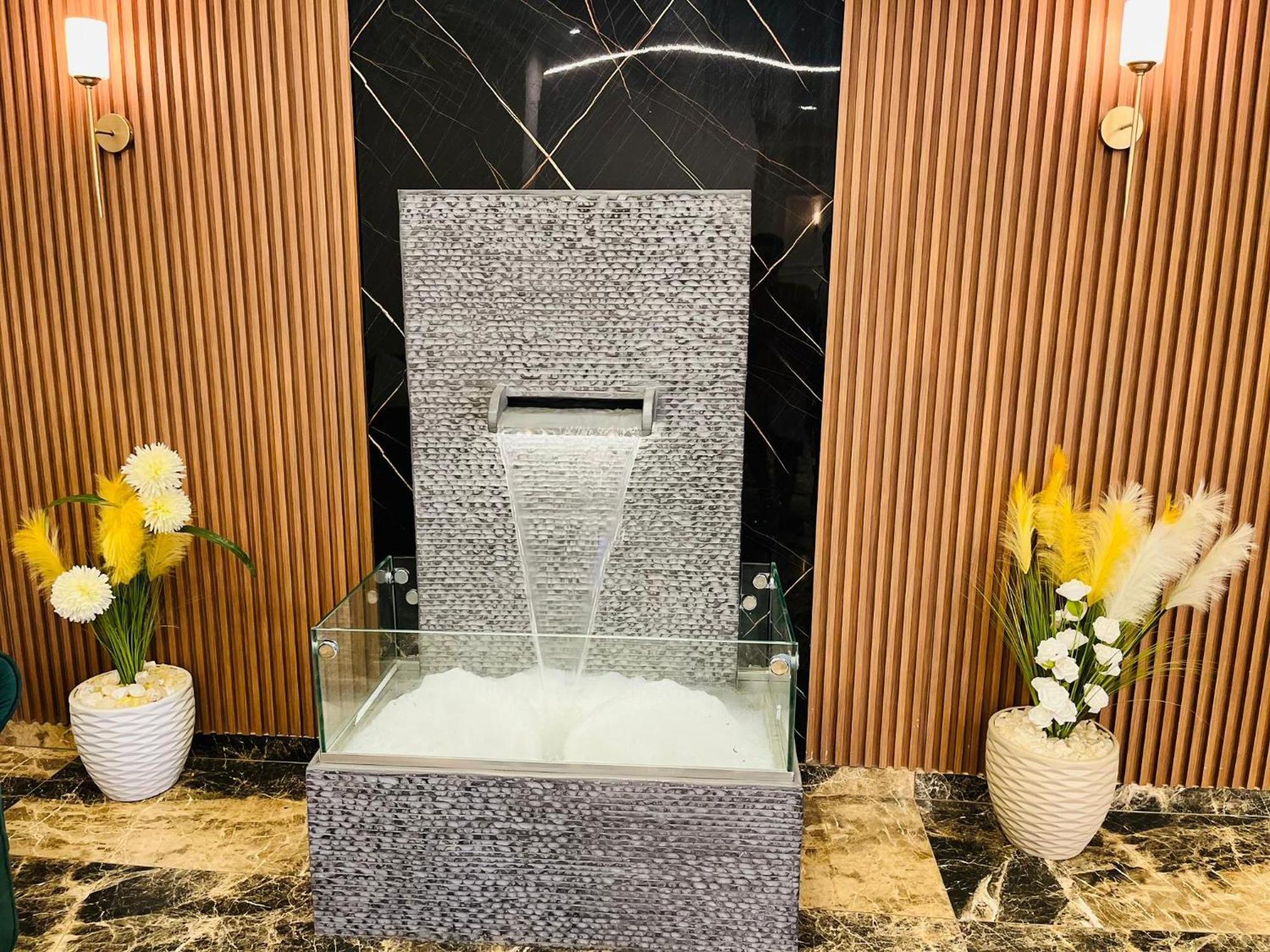 Shadow Pyramids Suites And Jacuzzi Kafrat al Jabal Luaran gambar