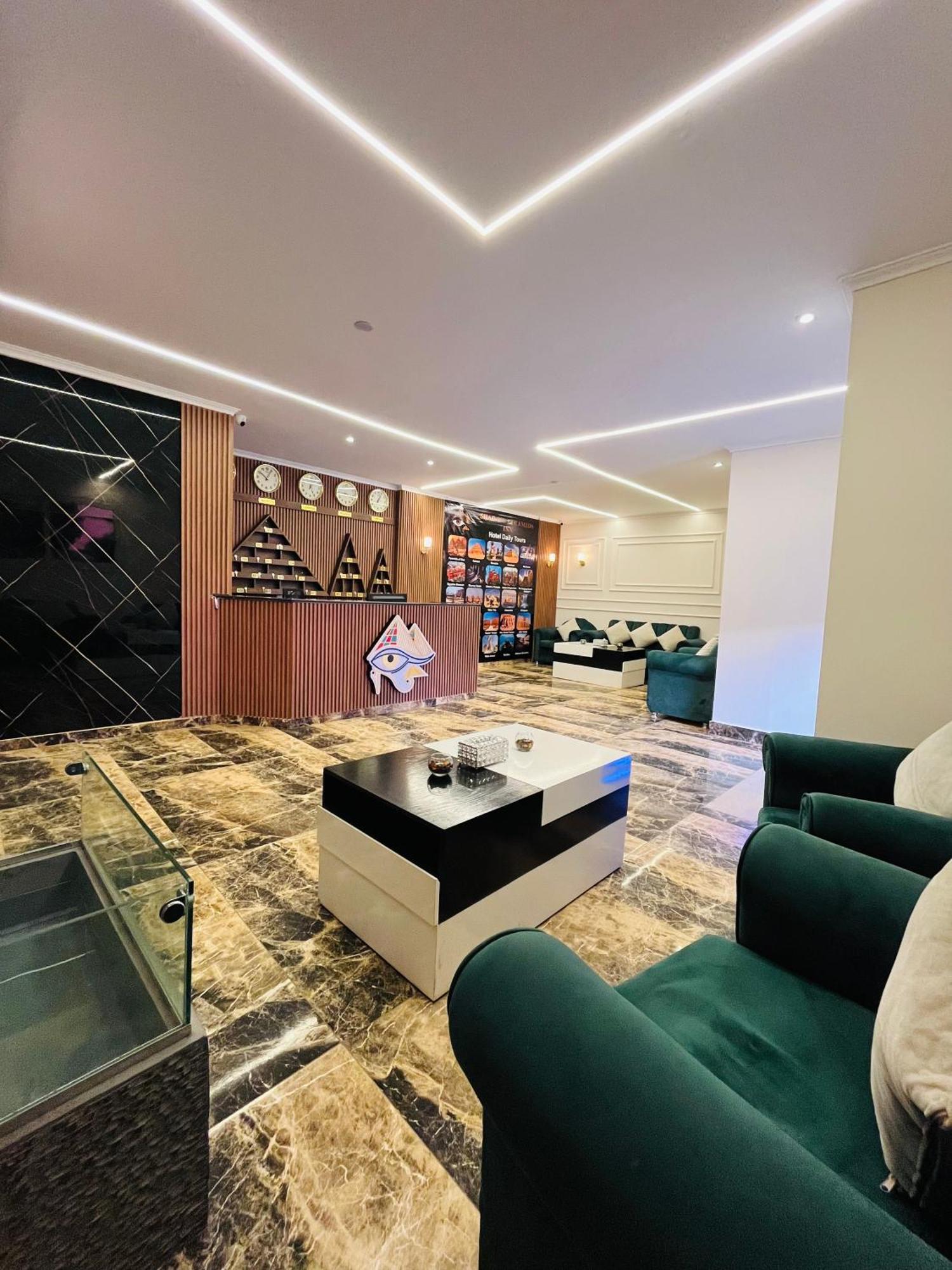 Shadow Pyramids Suites And Jacuzzi Kafrat al Jabal Luaran gambar