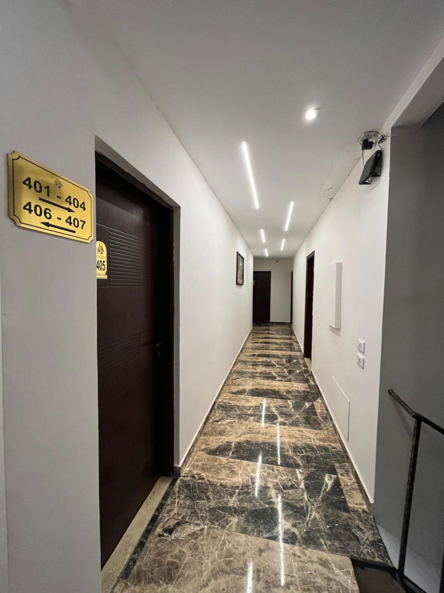 Shadow Pyramids Suites And Jacuzzi Kafrat al Jabal Luaran gambar